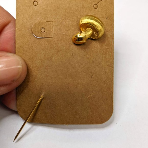 Vtg Trifari Mushroom Stick Pin - Picture 1 of 2